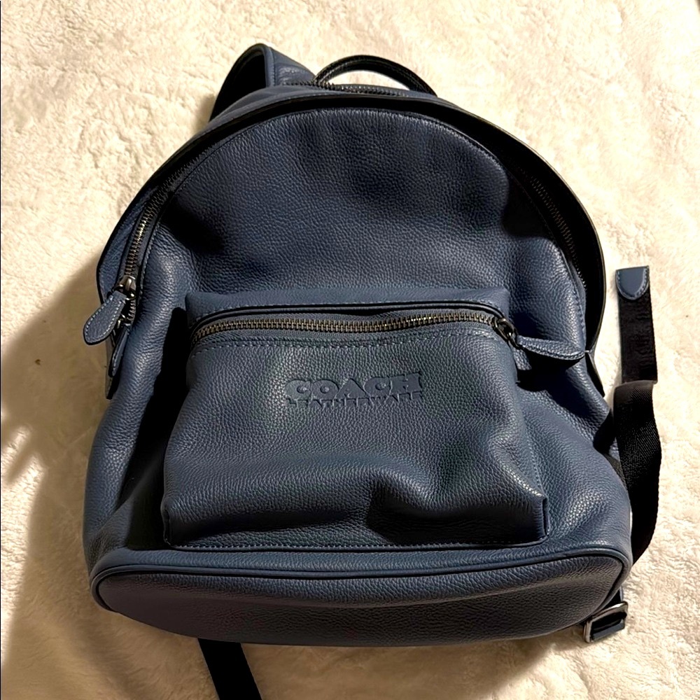 NWOT Coach Blue Leather Backpack Sleek Design